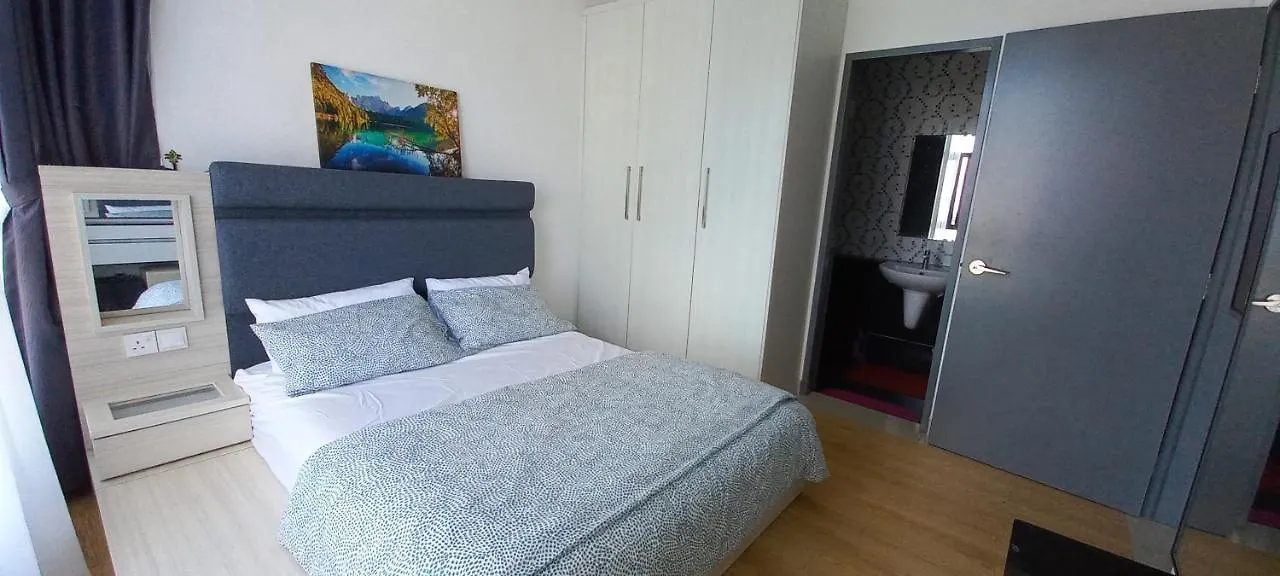 Dizad Staycation Citywoods Homestay Johor Bahru Hsa Netflix 0*,  Malaysia